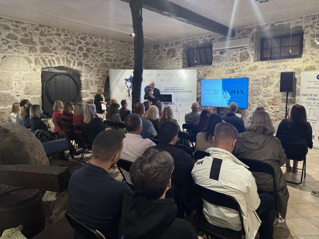 IMG_0558-1024×768 (1) IMG_0558-1024×768 (1)