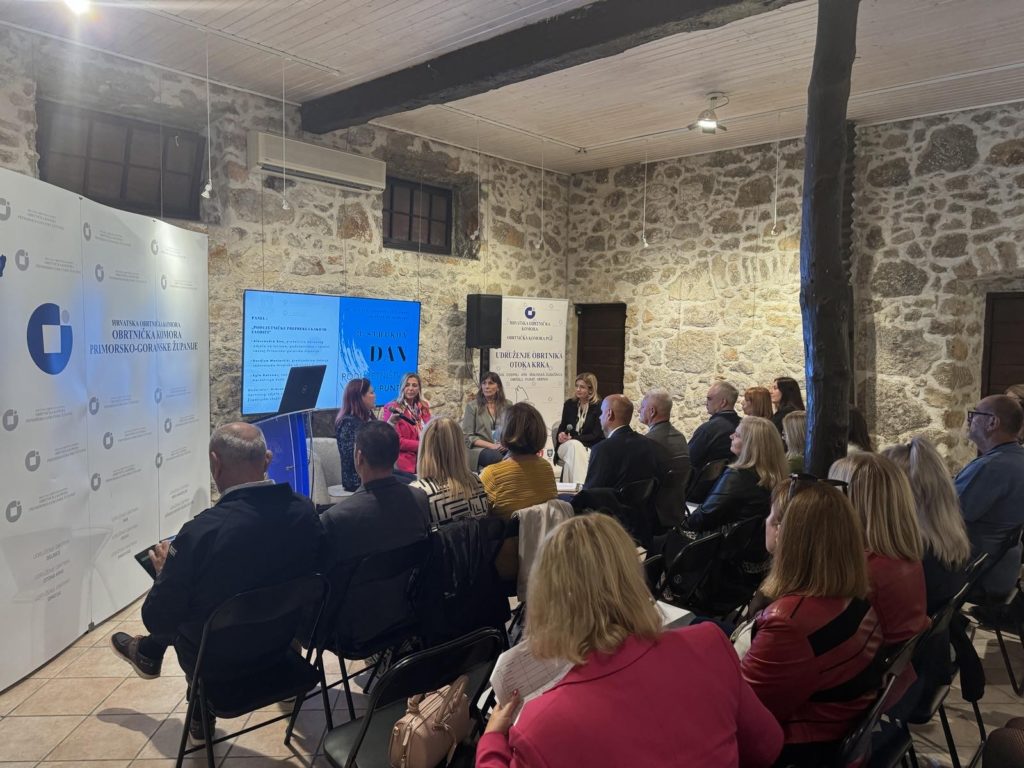 IMG_0560-1024×768 IMG_0560-1024×768