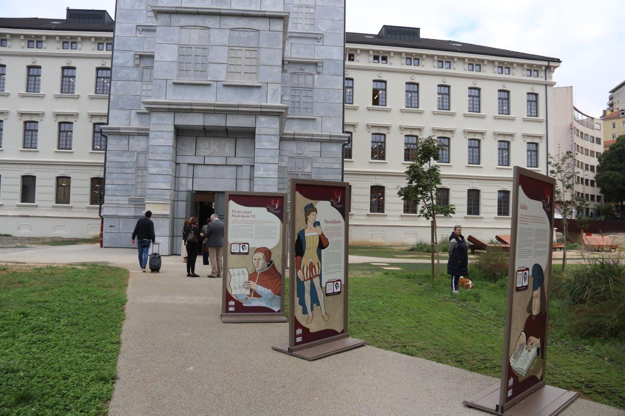 Otvorenje-izložbe-o-Marku-Maruliću-7 Otvorenje-izložbe-o-Marku-Maruliću-7