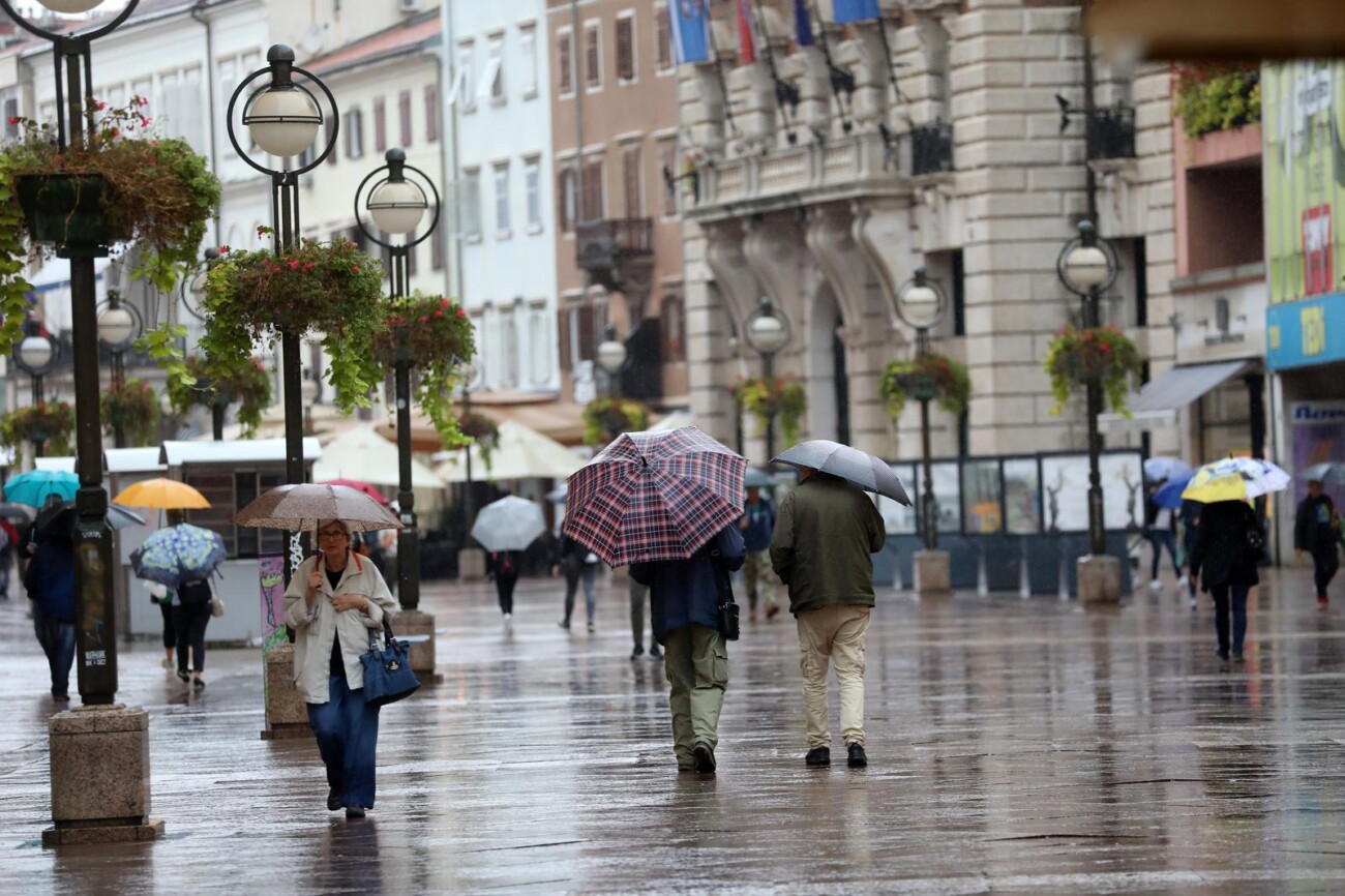Rijeka: Kišni dan u centru grada Rijeka: Kišni dan u centru grada