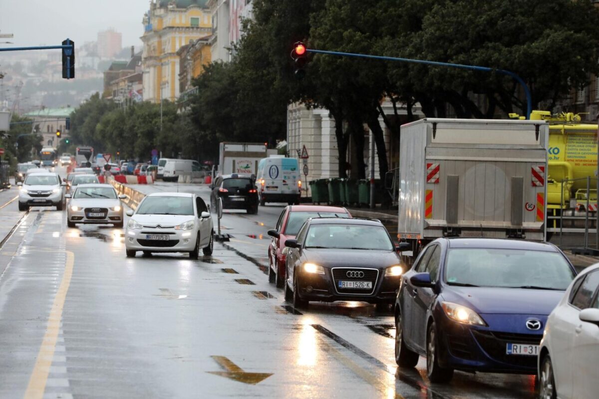 Rijeka: Na riječkom području u kratkom vremenu palo i do 200 milimetara kiše po četvornome metru