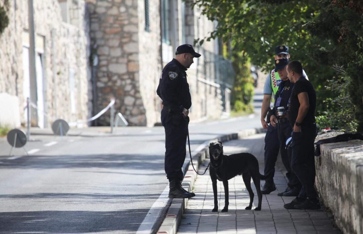 Dubrovnik: Mjere osiguranja na ulicama grada uoči dolaska ukrajinskog predsjednika Zelenskog