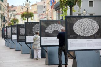 Rijeka: Otvorenje izlobe “??ipkarstvo Hrvatske i Turske”.