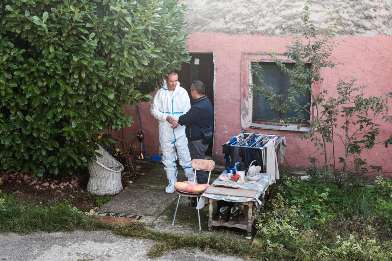 U stanu u Puli pronađen mrtav muškarac, sumnja se na ubojstvo U stanu u Puli pronađen mrtav muškarac, sumnja se na ubojstvo