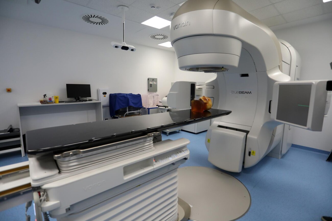 Rijeka: Ministar Beroš na puštanju u rad linearnog akceleratora u KBC-u Rijeka Rijeka: Ministar Beroš na puštanju u rad linearnog akceleratora u KBC-u Rijeka