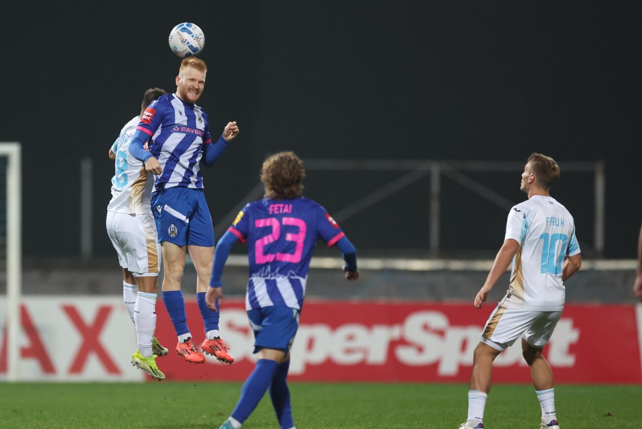 Lokomotiva i Rijeka sastali se u 10. kolu SuperSport HNL-a Lokomotiva i Rijeka sastali se u 10. kolu SuperSport HNL-a