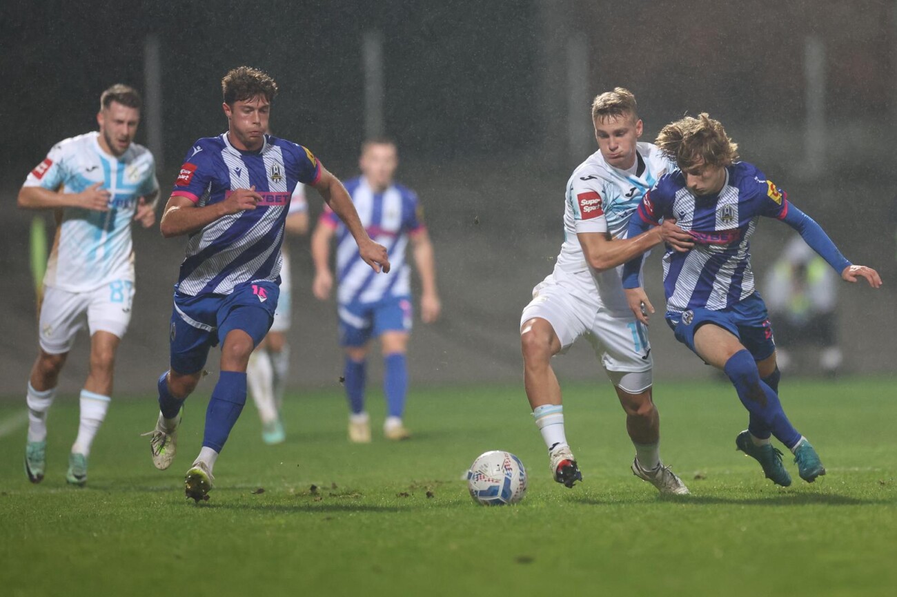 Lokomotiva i Rijeka sastali se u 10. kolu SuperSport HNL-a Lokomotiva i Rijeka sastali se u 10. kolu SuperSport HNL-a