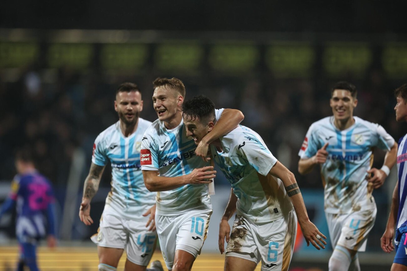 Lokomotiva i Rijeka sastali se u 10. kolu SuperSport HNL-a Lokomotiva i Rijeka sastali se u 10. kolu SuperSport HNL-a