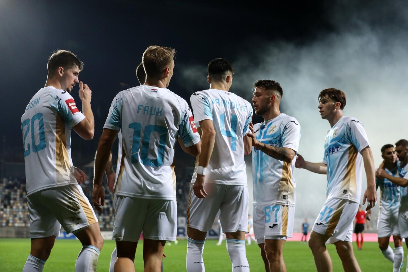 Rijeka: Rijeka i Varadin susreli se u 11 kolu SuperSport HNL-a Rijeka: Rijeka i Varadin susreli se u 11 kolu SuperSport HNL-a