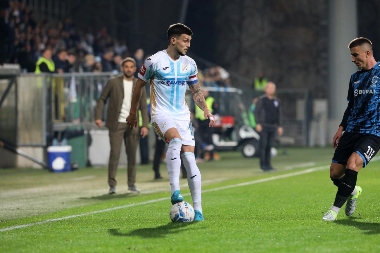 Rijeka: Rijeka i Varaždin susreli se u 11 kolu SuperSport HNL-a Rijeka: Rijeka i Varaždin susreli se u 11 kolu SuperSport HNL-a