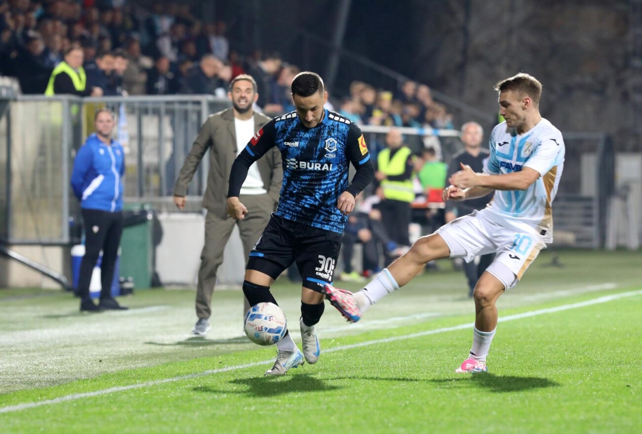 Rijeka: Rijeka i Varaždin susreli se u 11 kolu SuperSport HNL-a Rijeka: Rijeka i Varaždin susreli se u 11 kolu SuperSport HNL-a