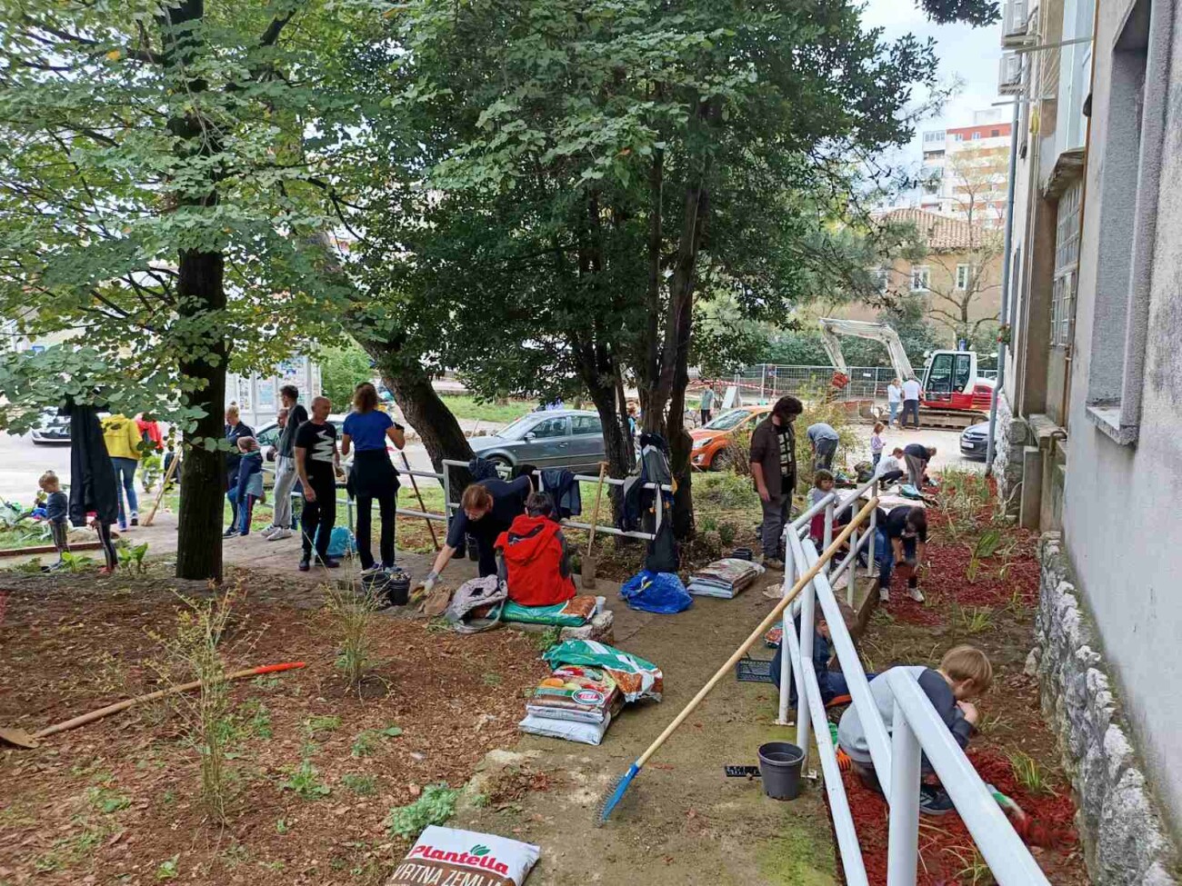 RPLP-Park-dobrosusjedskih-odnosa-sadnja RPLP-Park-dobrosusjedskih-odnosa-sadnja