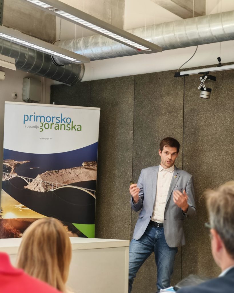 Regija-pozeljna-za-zivot-i-rad10-819×1024 Regija-pozeljna-za-zivot-i-rad10-819×1024