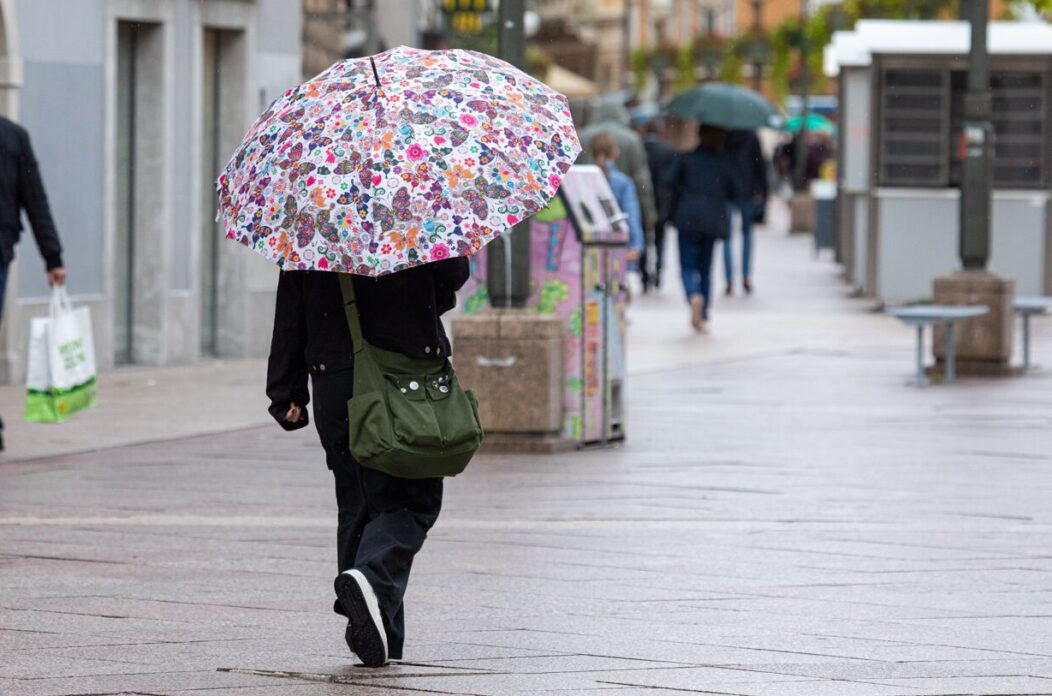 ilustrativna korzo kiša-50