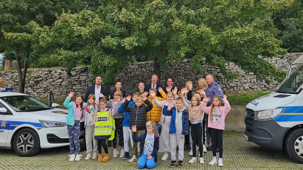 kostrena djeca program (1) kostrena djeca program (1)