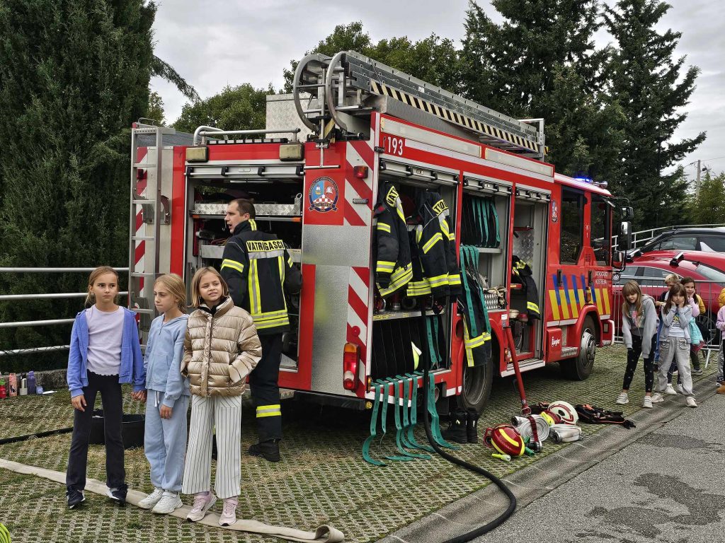 kostrena djeca program (10) kostrena djeca program (10)