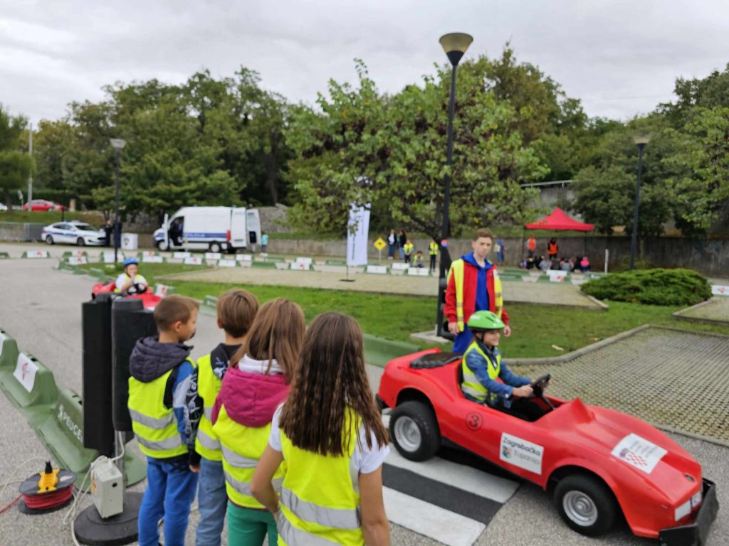 kostrena djeca program (14) kostrena djeca program (14)