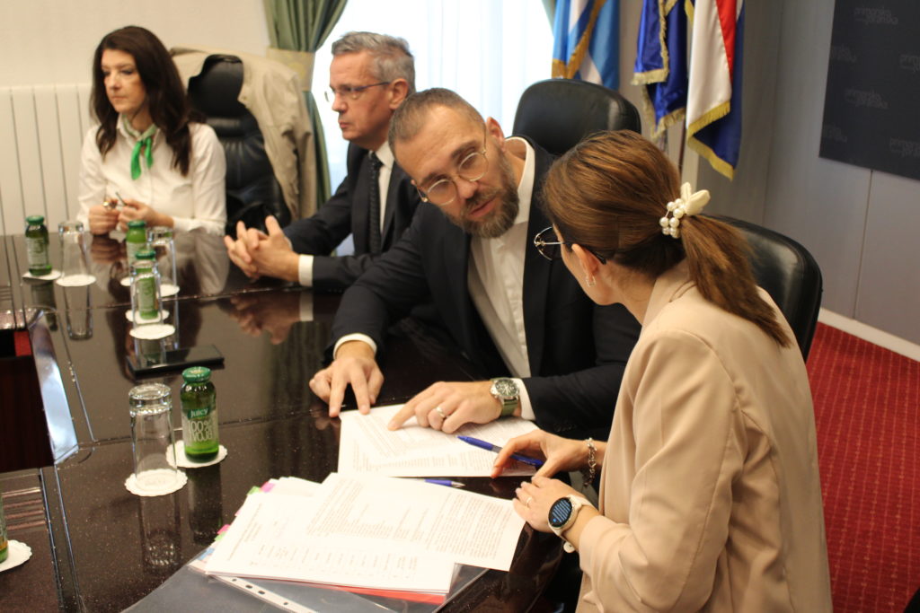 pgz prisega suci (9) pgz prisega suci (9)