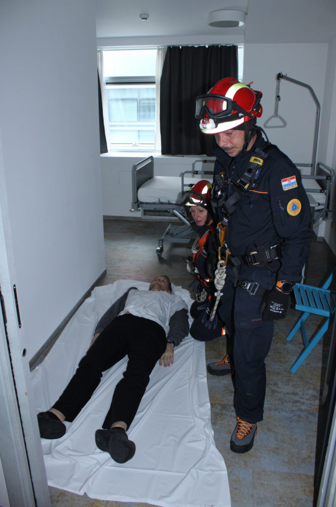 pgz vjezba vatrogasci (16) pgz vjezba vatrogasci (16)