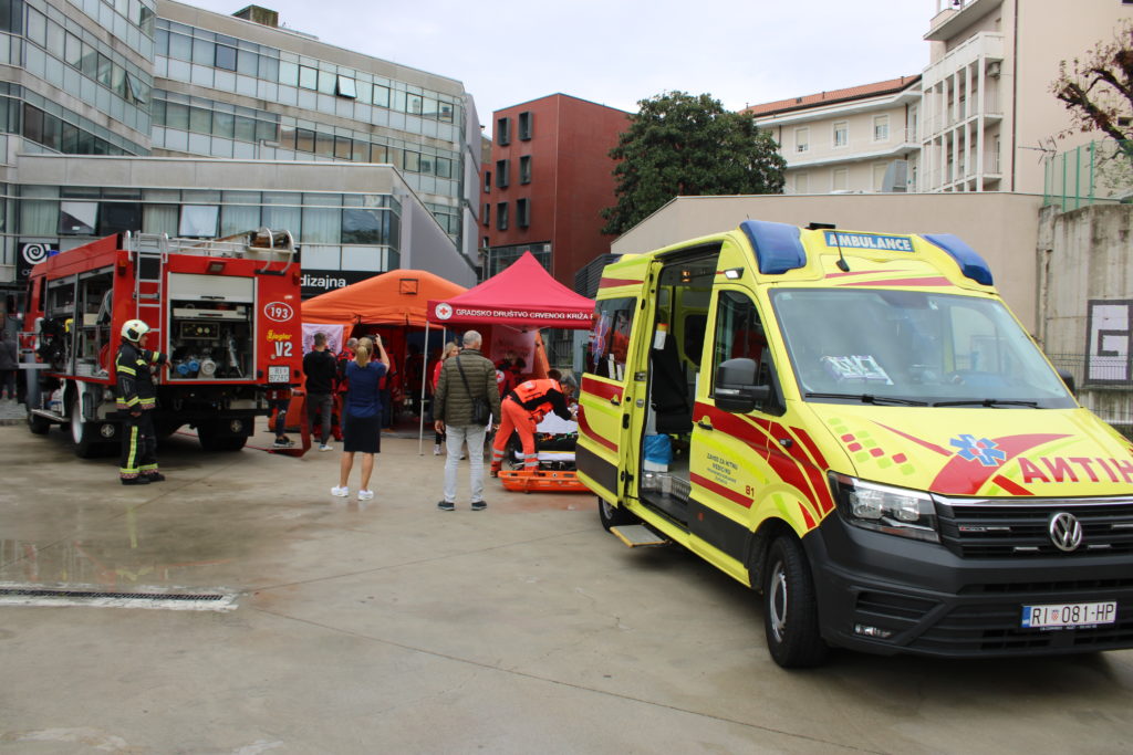 pgz vjezba vatrogasci (5) pgz vjezba vatrogasci (5)