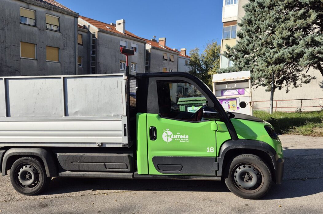 čistoća kamion robi čistoća kamion robi