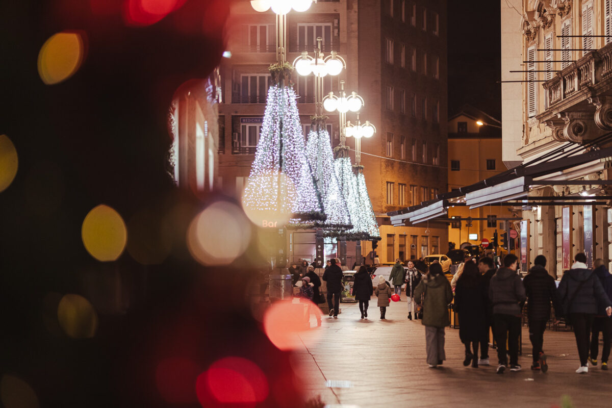 Advent Rijeka paljenje lampica-1