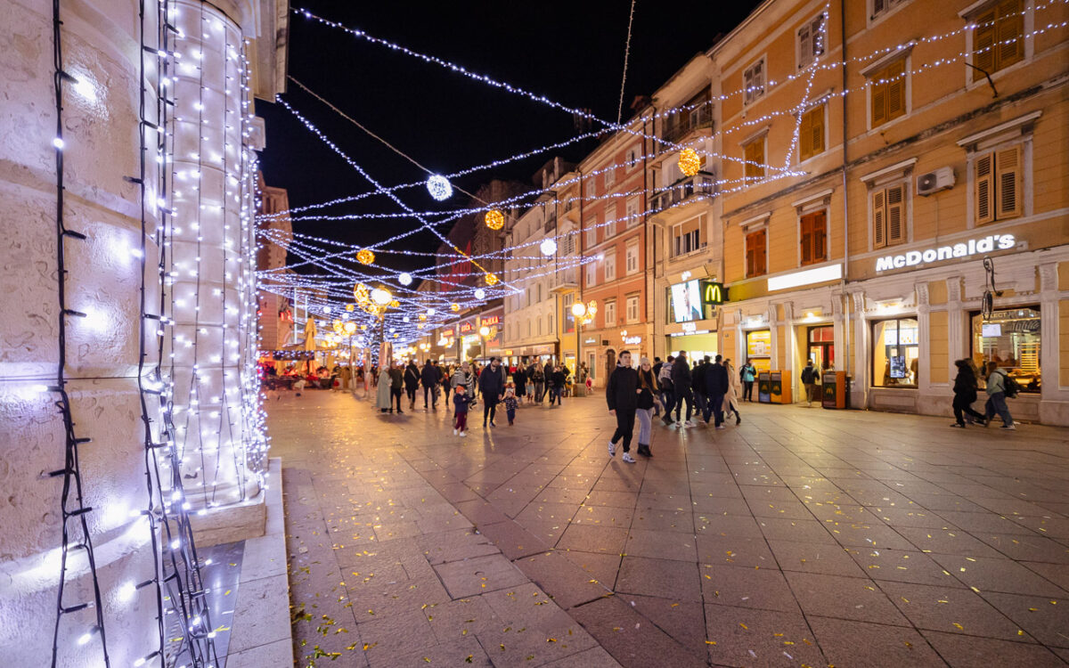 Advent Rijeka paljenje lampica-10