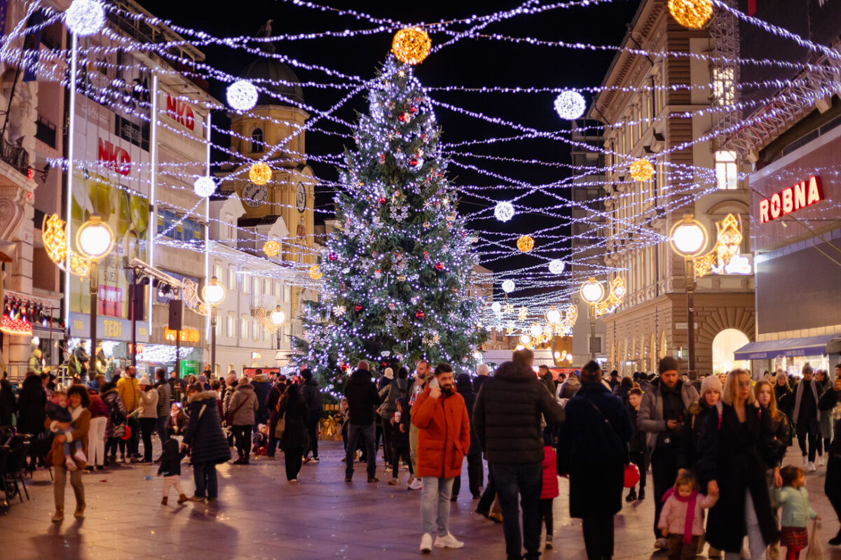 Advent Rijeka paljenje lampica-12