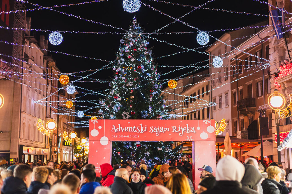 Advent Rijeka paljenje lampica-18