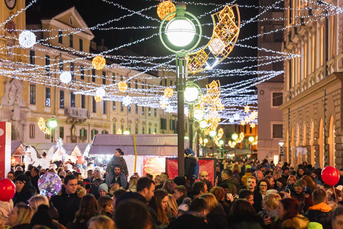 Advent Rijeka paljenje lampica-36