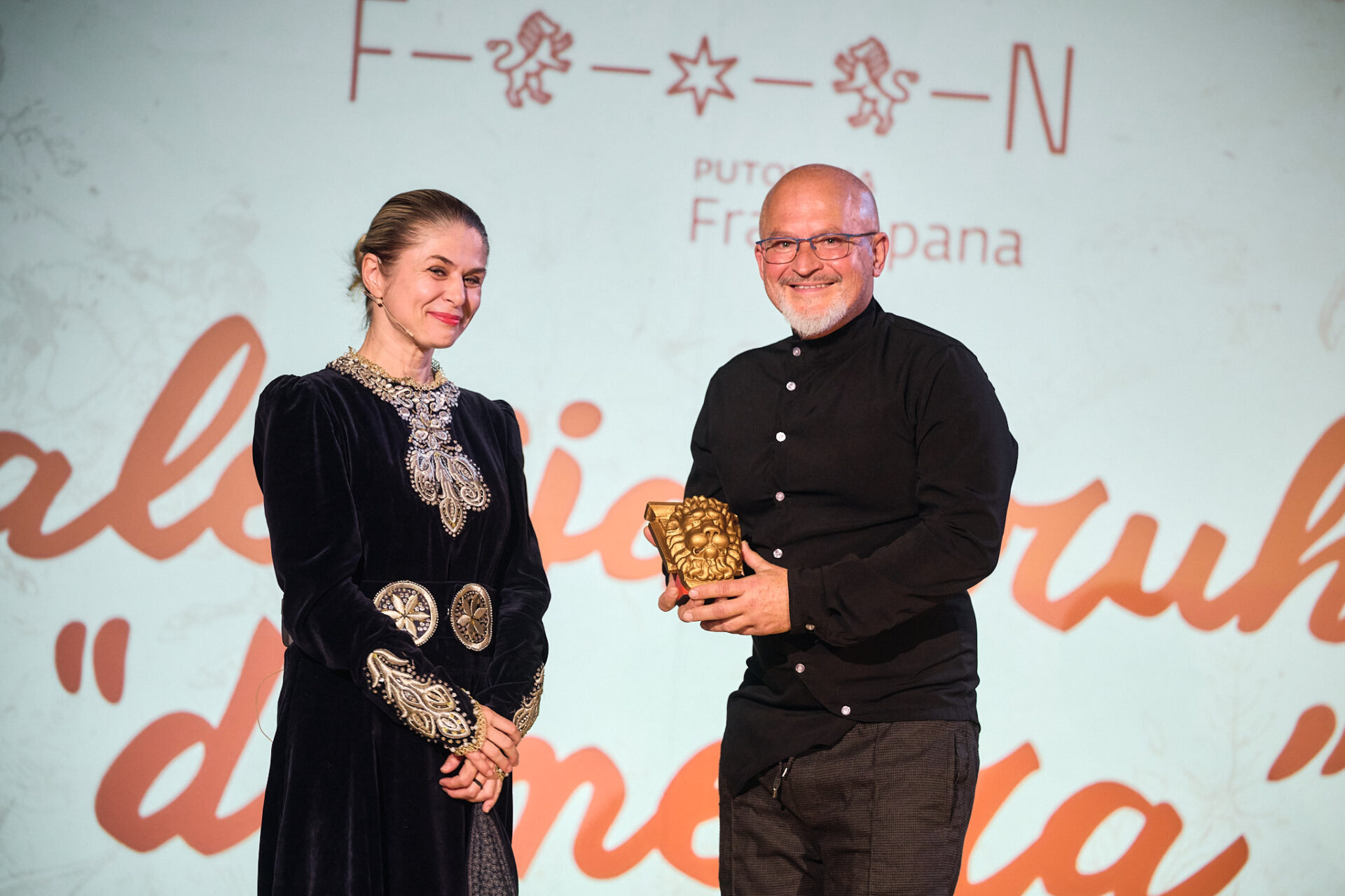 Ana Vilenica i Ranko Lipovšćak iz Galerije kruha Demetra (foto Antonio Paljuh) Ana Vilenica i Ranko Lipovšćak iz Galerije kruha Demetra (foto Antonio Paljuh)