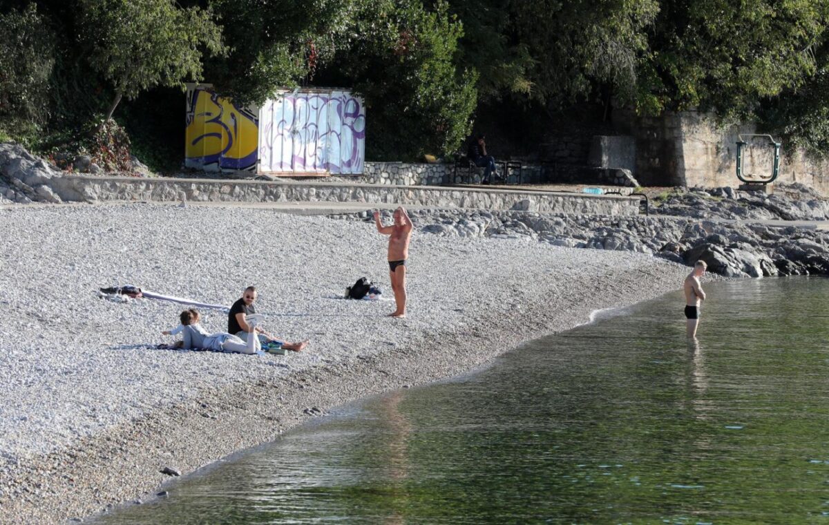 Rijeka: Gra??ani 1. studenog uivaju na plai Kantrida