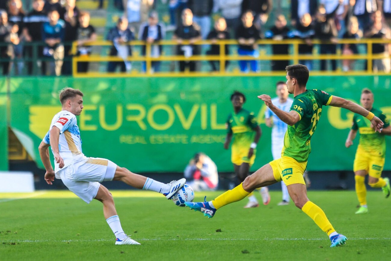 Pula: Istra 1961 i HNK Rijeka sastali se u 12. kolu SuperSport HNL-a Pula: Istra 1961 i HNK Rijeka sastali se u 12. kolu SuperSport HNL-a