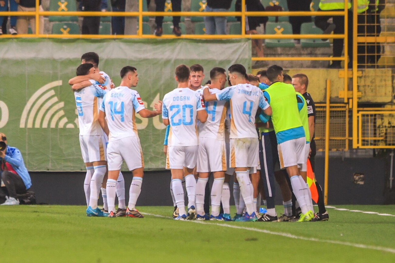 Pula: Istra 1961 i HNK Rijeka sastali se u 12. kolu SuperSport HNL-a Pula: Istra 1961 i HNK Rijeka sastali se u 12. kolu SuperSport HNL-a