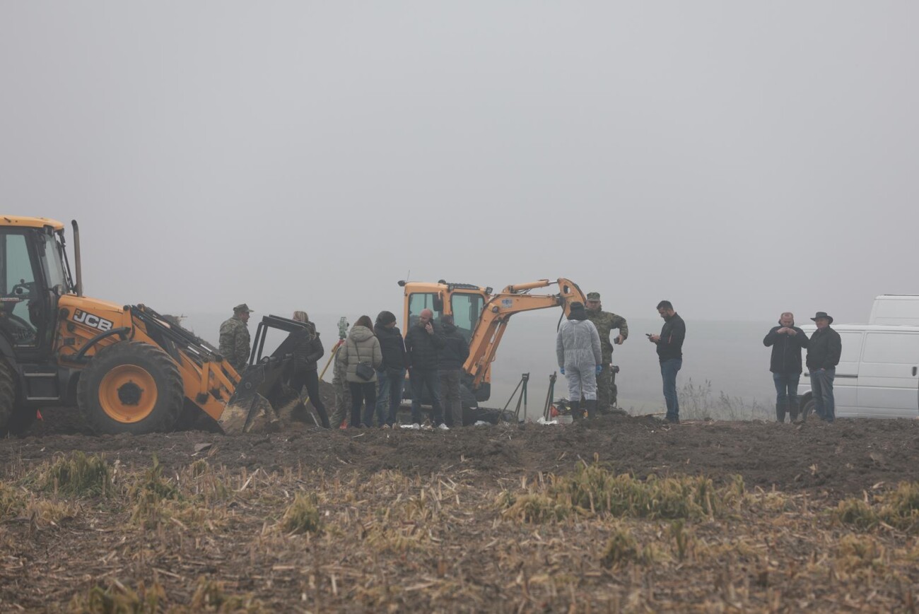 U blizini Vukovara otkrivena grobnica s posmrtnim ostatcima stradalih u Domovinskom ratu U blizini Vukovara otkrivena grobnica s posmrtnim ostatcima stradalih u Domovinskom ratu
