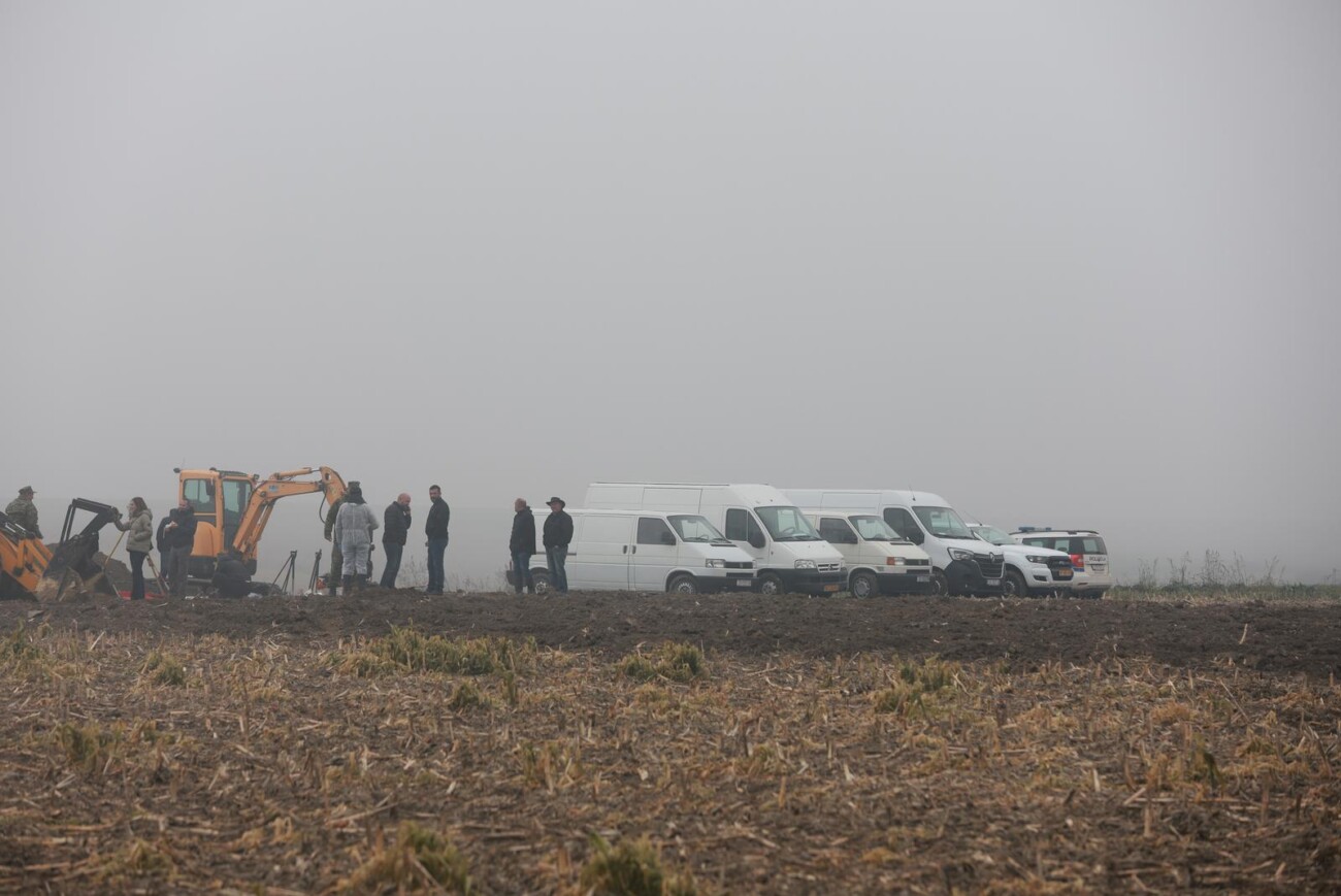 U blizini Vukovara otkrivena grobnica s posmrtnim ostatcima stradalih u Domovinskom ratu U blizini Vukovara otkrivena grobnica s posmrtnim ostatcima stradalih u Domovinskom ratu