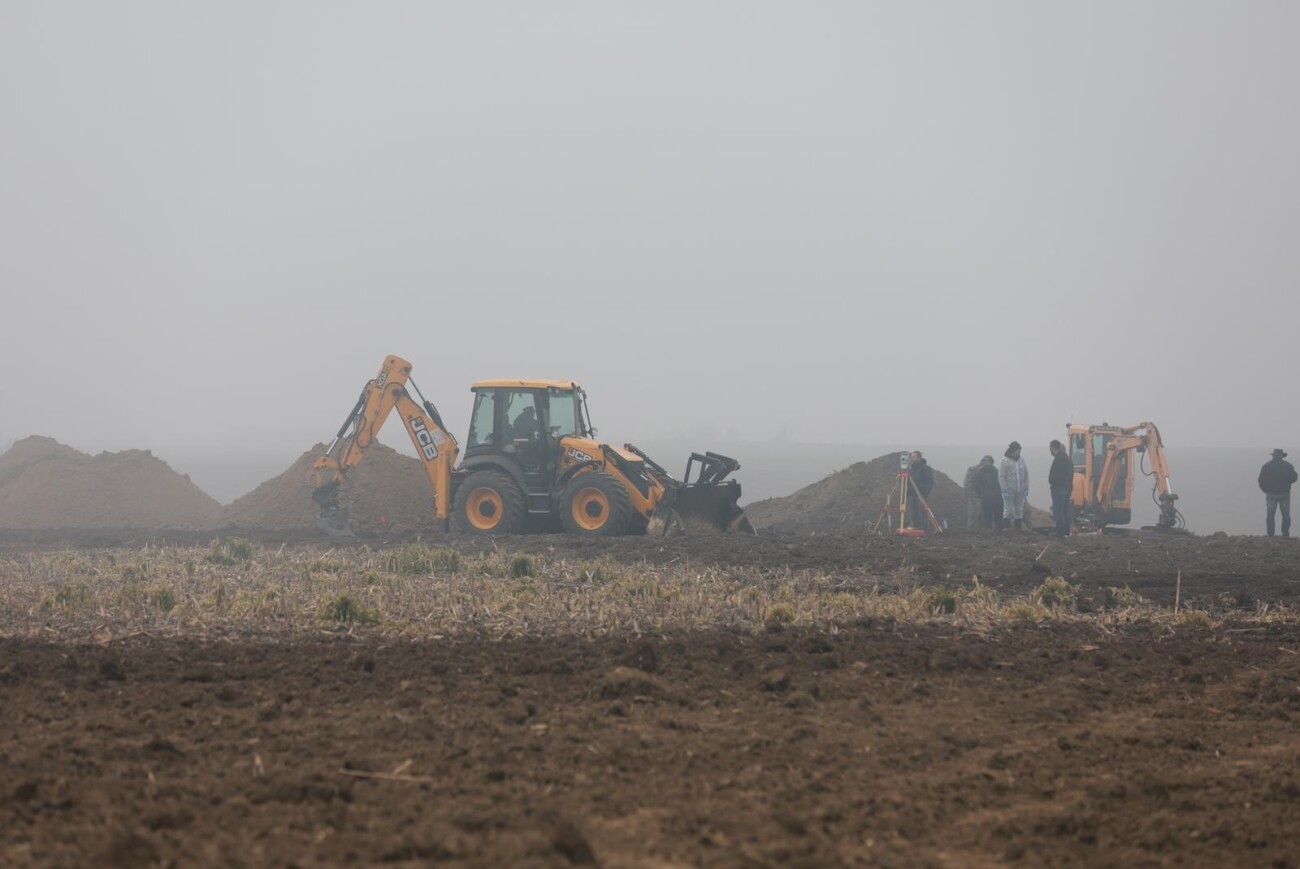 U blizini Vukovara otkrivena grobnica s posmrtnim ostatcima stradalih u Domovinskom ratu U blizini Vukovara otkrivena grobnica s posmrtnim ostatcima stradalih u Domovinskom ratu