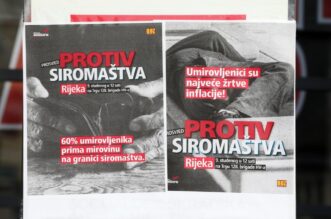 Rijeka: Prosvjed protiv siromaštva na trgu 128 brigade HV