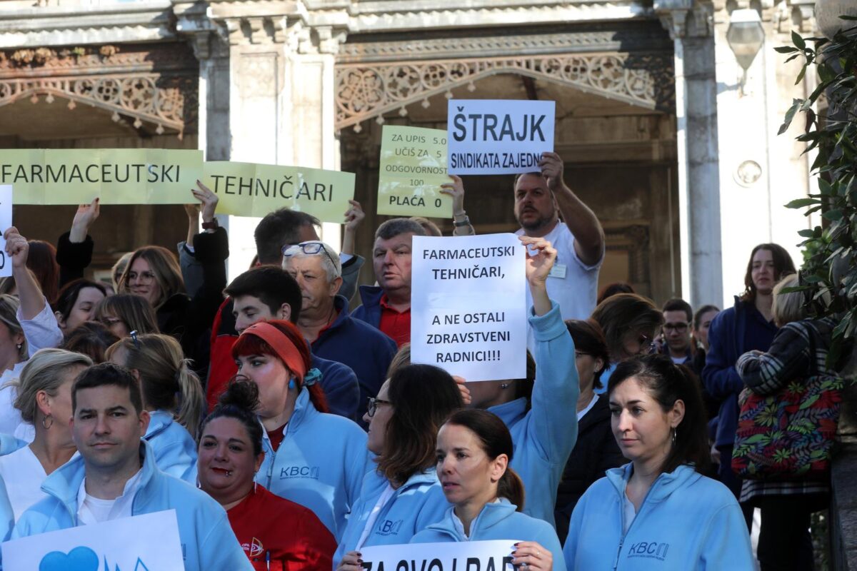 Rijeka: Štrajk medicinskih djelatnika u KBC-u Rijeka