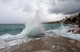 Rijeka: Jako jugo na moru pred Rijekom