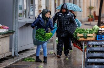 Rijeka: Kiša te jugo otežavaju rad na tržnici