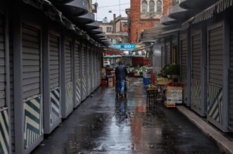 Rijeka: Kiša te jugo otežavaju rad na tržnici