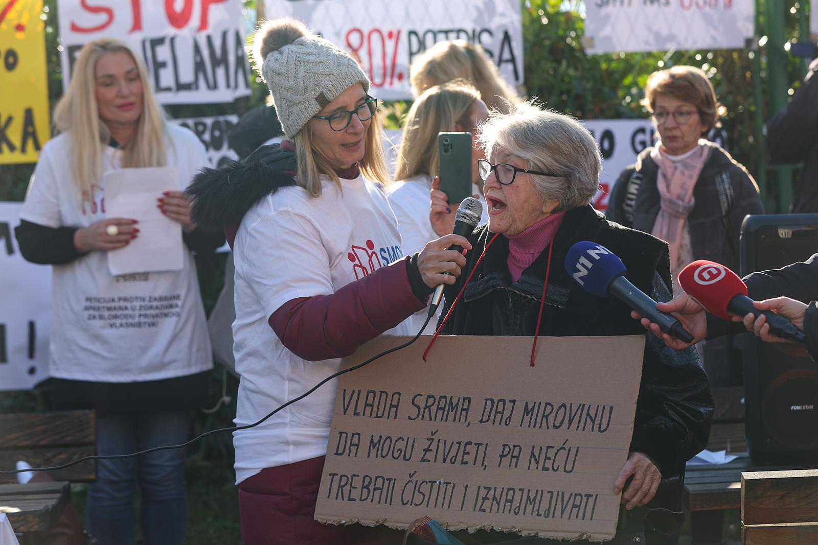 Zagreb: Prosvjed inicijative “Spasimo male obiteljske iznajmljivače”