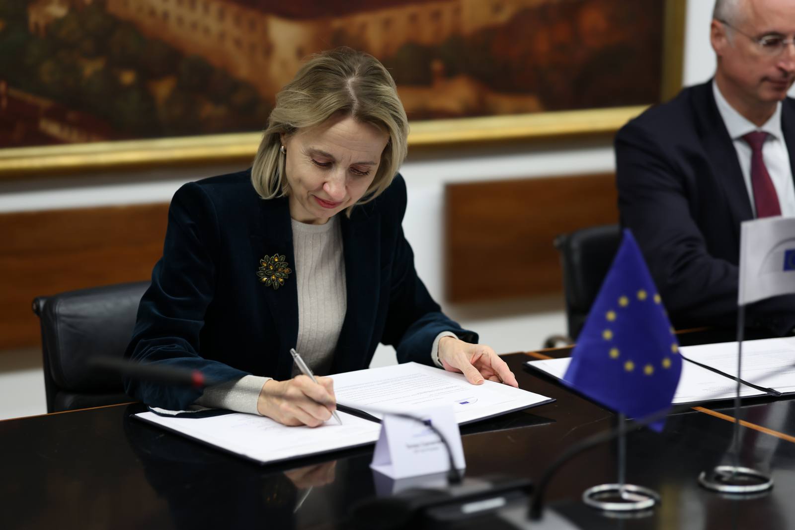 Potpis-sporazuma-s-EIB-5 Potpis-sporazuma-s-EIB-5