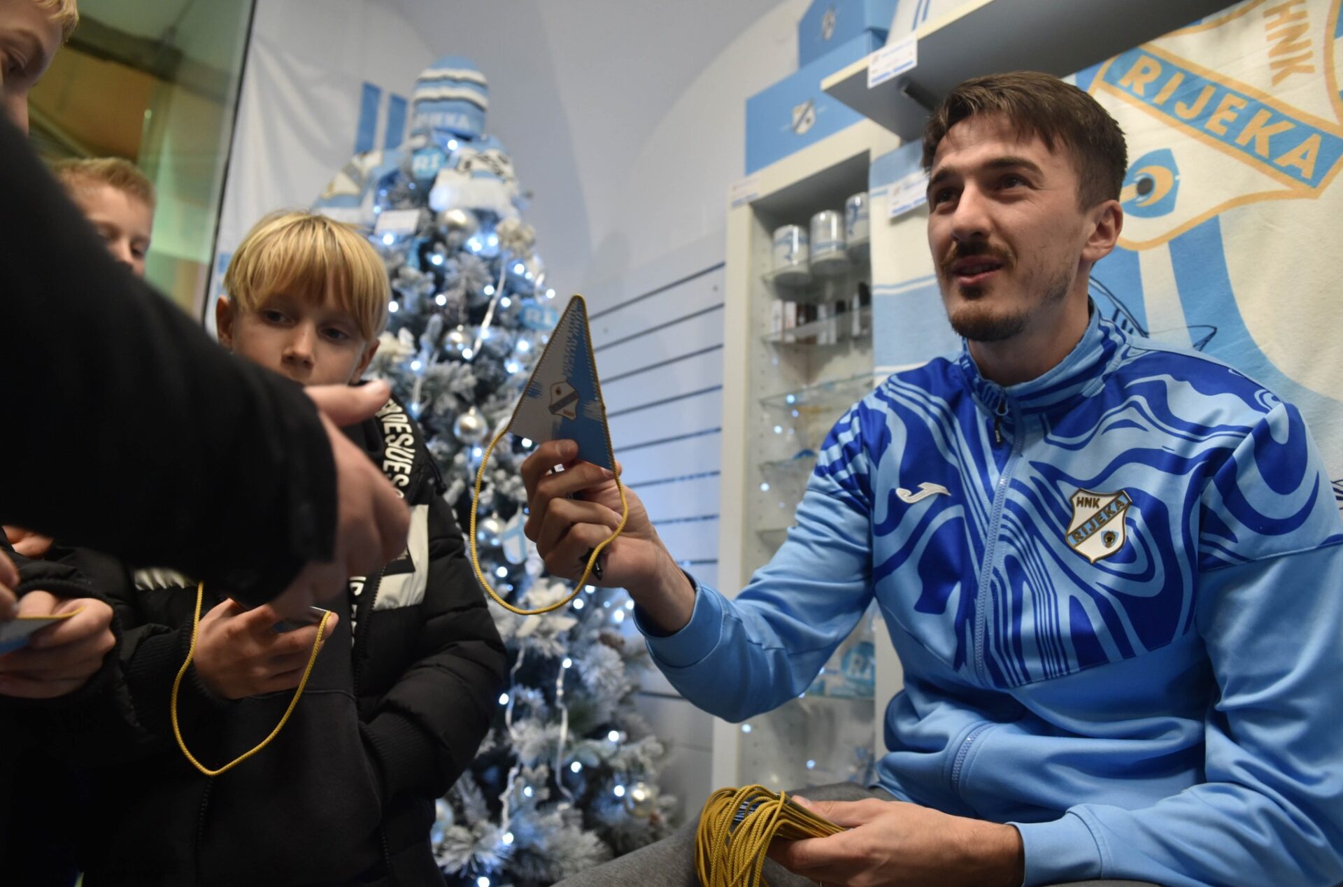 468931540_986196400204220_2760643802743789980_n 468931540_986196400204220_2760643802743789980_n