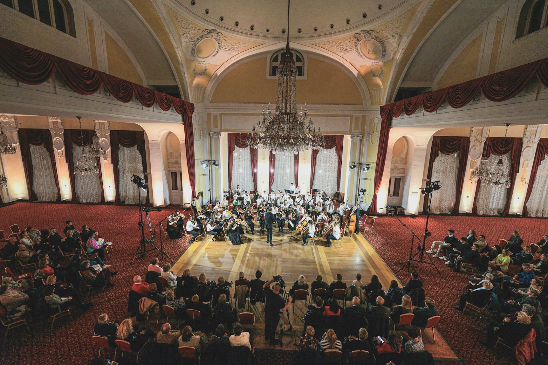 469555003_965016478865728_342937948816731704_n 469555003_965016478865728_342937948816731704_n