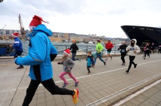 Rijeka: HoHoHo Run 2024 utrka odrana je na Mololongu