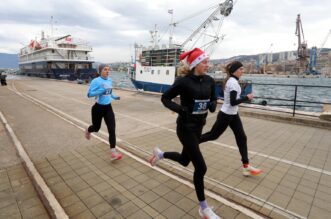 Rijeka: HoHoHo Run 2024 utrka odrana je na Mololongu