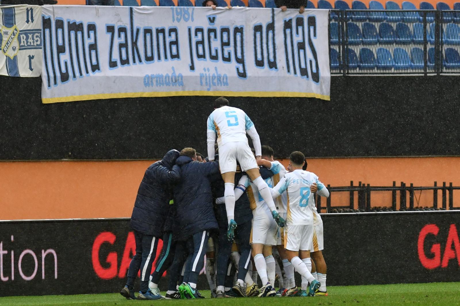 Šibenik: HNK Šibenik i HNK Rijeka sastali se u utakmici 16. kola Prve HNL Šibenik: HNK Šibenik i HNK Rijeka sastali se u utakmici 16. kola Prve HNL