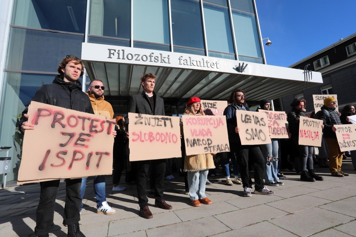 Rijeka: Prosvjed podrške riječkih studenata kolegama u Srbiji